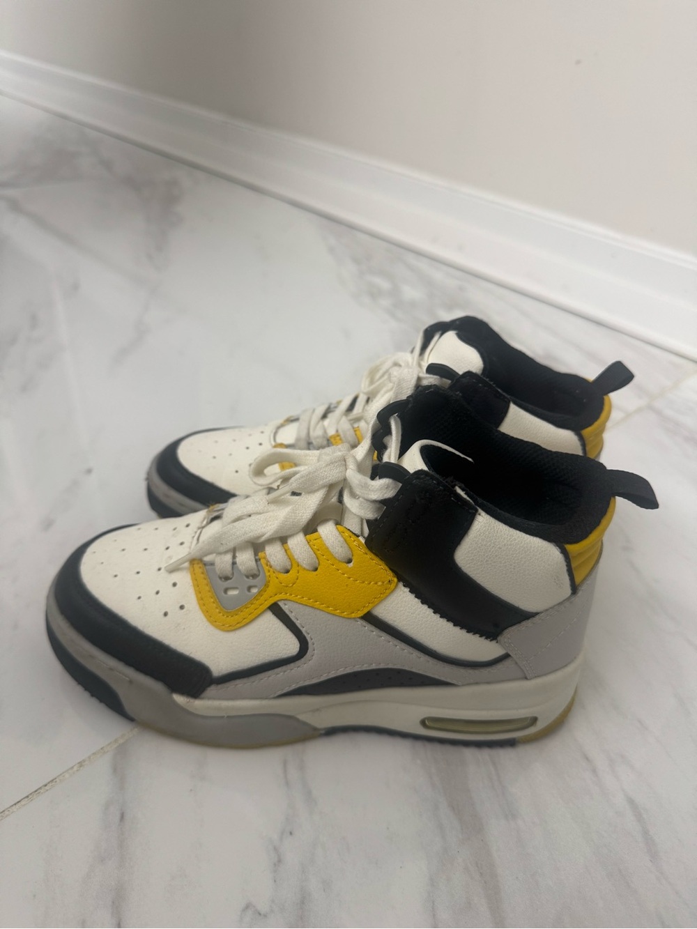 Zara Kids High-Top Sneakers in White, Black & Yellow